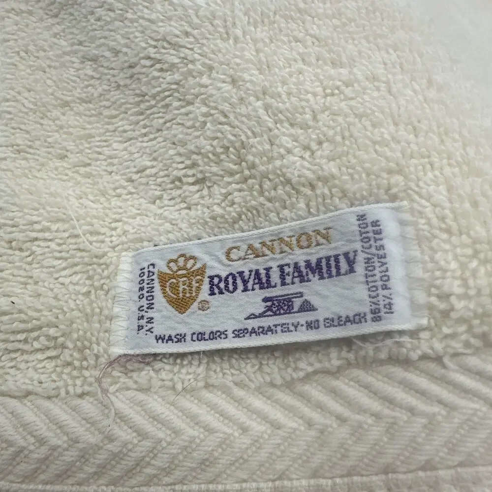 Vintage MCM Cannon Royal Family Bath Towel and 2 Washcloth Sunflowers